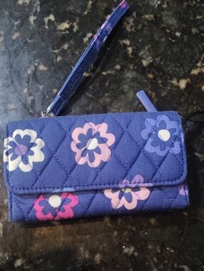Vera Bradley Quilted Floral Wristlet Wallet - Blue with Pink & White Flowers